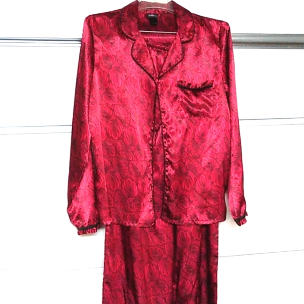 Secret Treasures PJ's, red and black 12-14